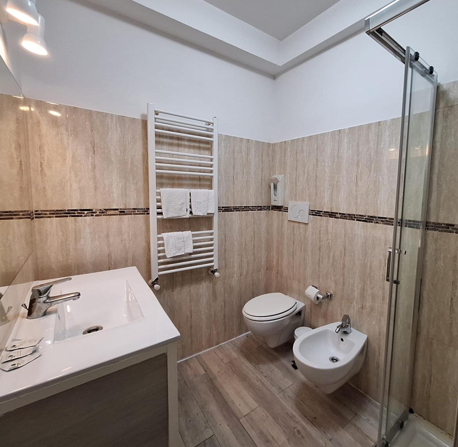 Residence Ferrucci Prato  Esterno foto